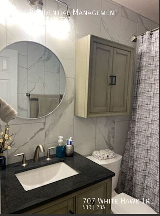 Foto del edificio - 707 White Hawk Trail