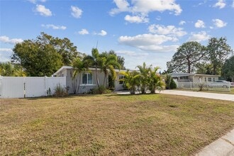Building Photo - 7631 18th Way N