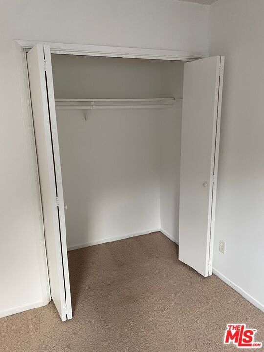 Foto del edificio - 4244 Duquesne Ave