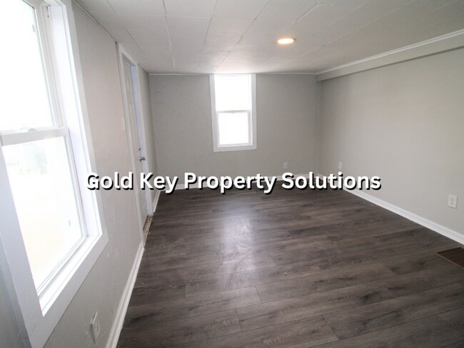 Foto del edificio - Adorable 3 BR 2 FULL BA House with Fenced Yard and Central Air (SECTION 8 APPROVED)