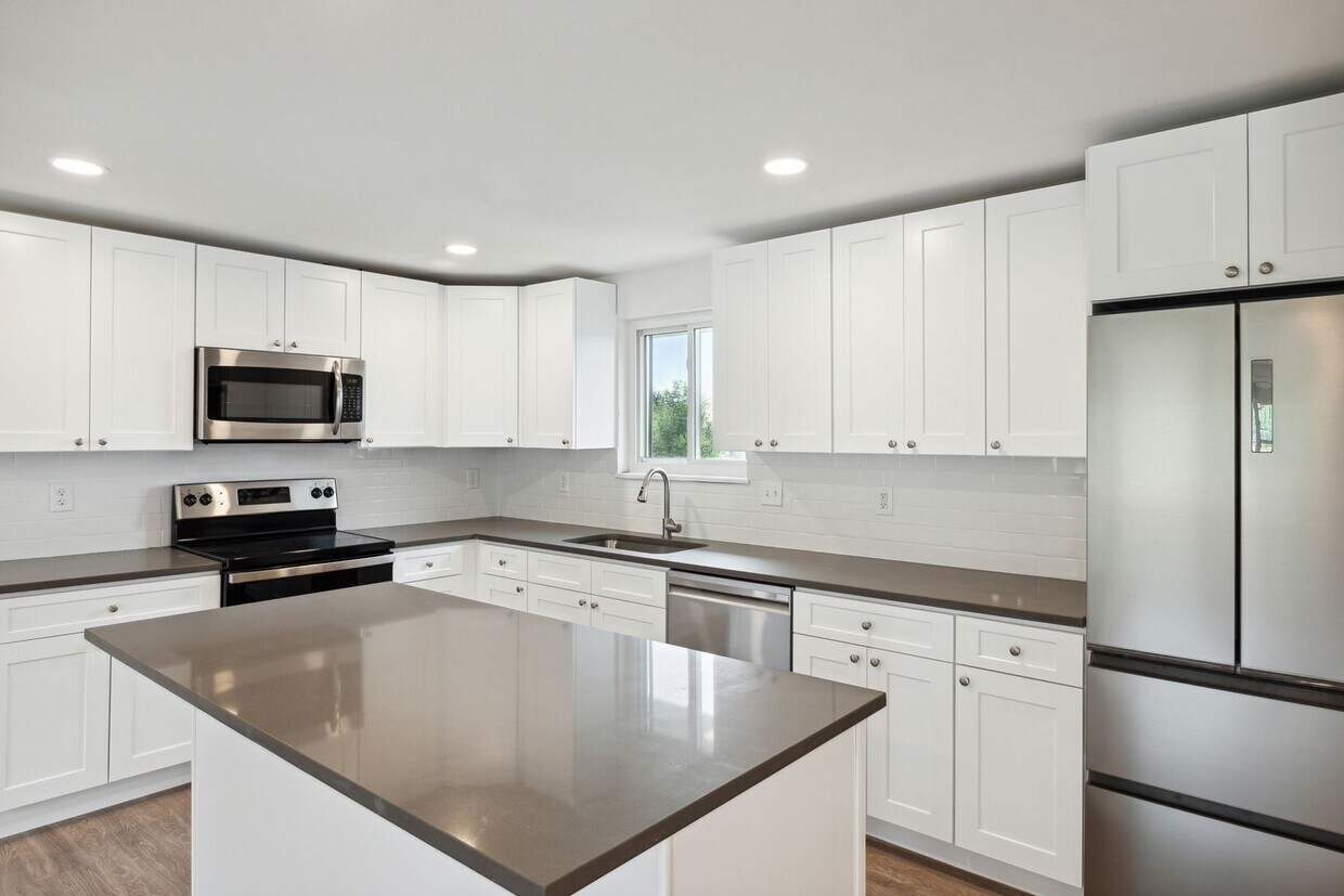 Foto principal - 1421 Spruce Ave