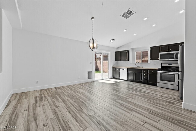 Foto del edificio - 2117 Marathon Keys Ave