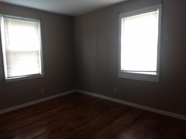 Building Photo - 4320 Kelson Ave