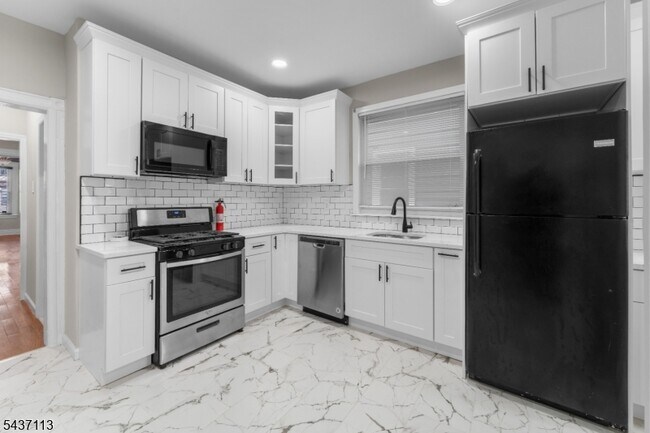 Foto del edificio - 185 N 18th St