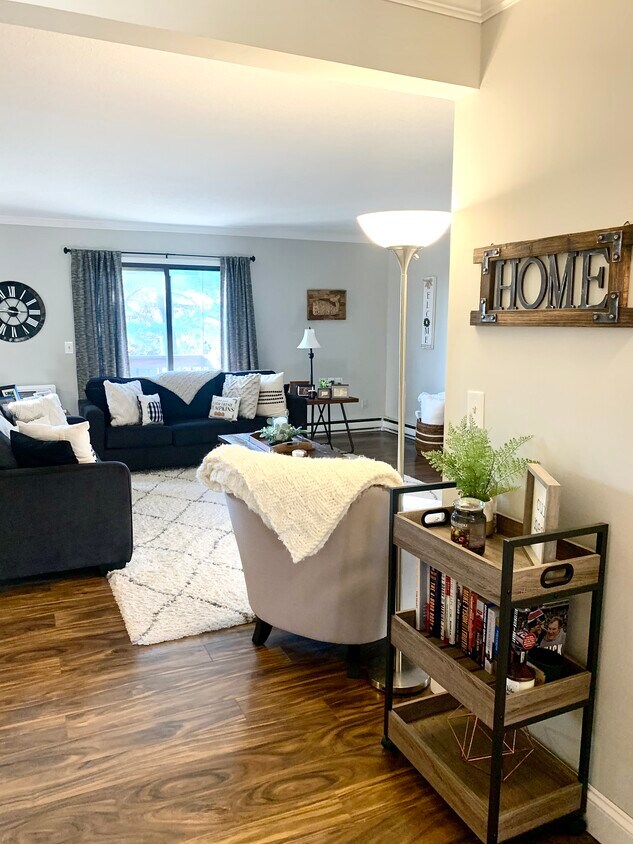 255 Strawberry Hill Ave Unit E12, Stamford, CT 06902 Condo for Rent