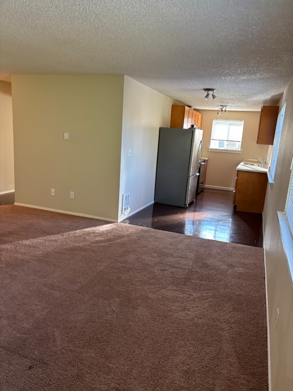 Photo - 1626 Kent Des Moines Rd Apartment