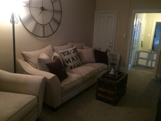 Building Photo - 320 Washington Ave