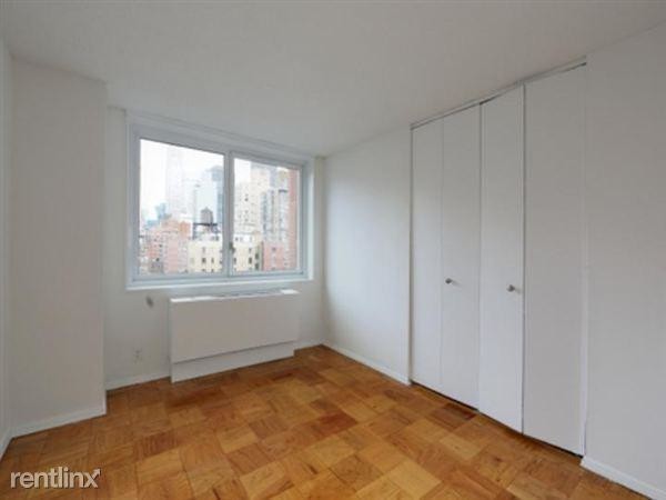 Building Photo - 1 bedroom in New York NY 10012