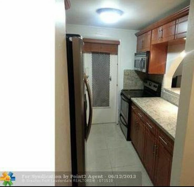 Foto del edificio - 1725 James Ave