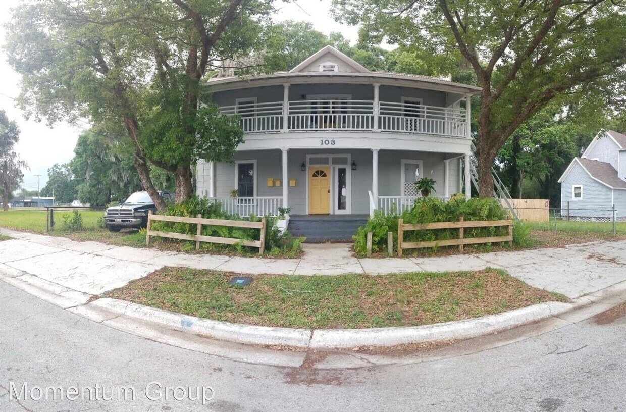 Foto principal - 103 N Walker St