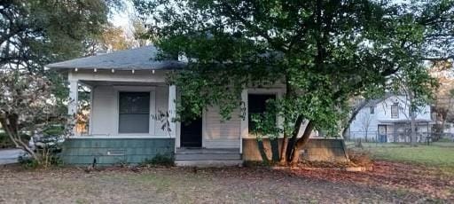 Primary Photo - 1902 N Houston Ave