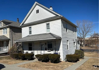 Building Photo - 1502 W Locust St