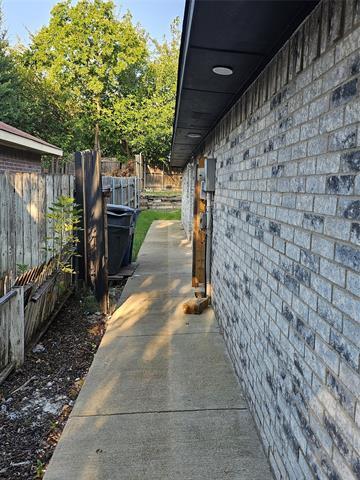 Building Photo - 1524 Marion Dr