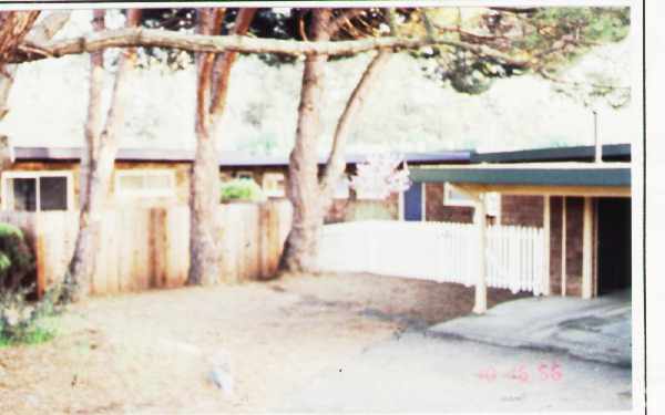 Building Photo - 35 Valley Rd
