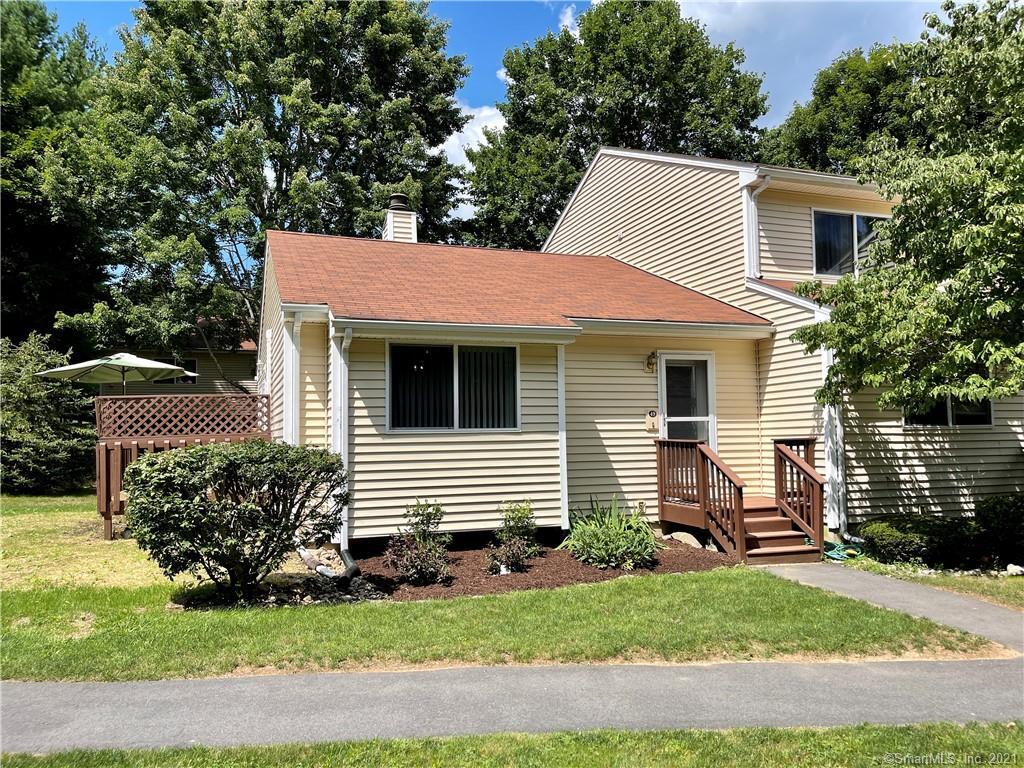 Primary Photo - 49 Stone Pond Rd