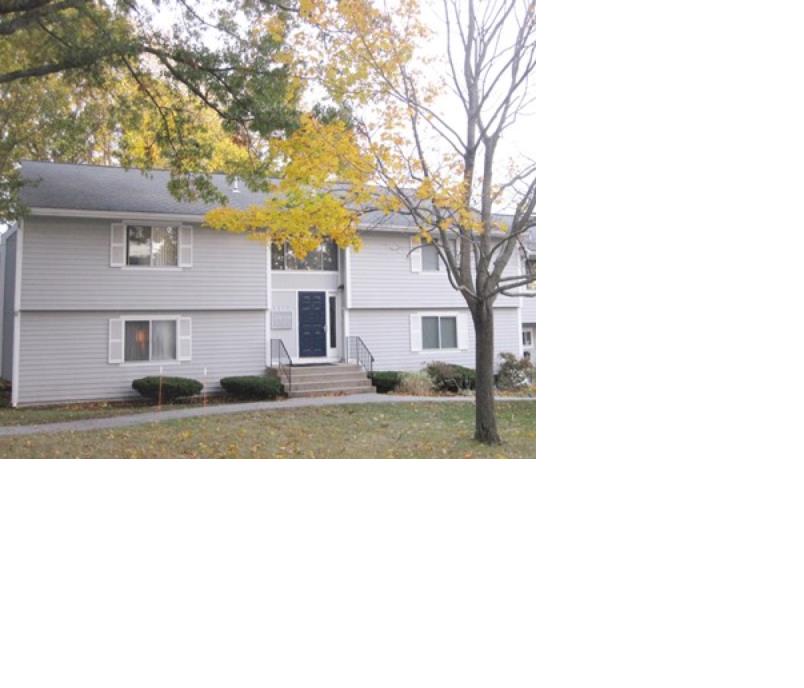 4 Beal's Cove Rd, Hingham, MA 02043 Apartments in Hingham, MA