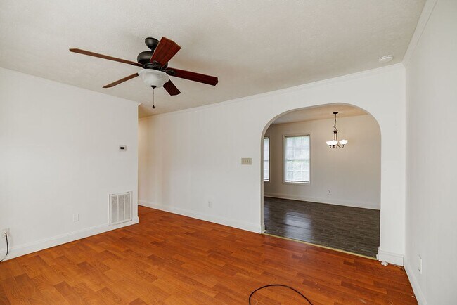 Foto del edificio - Charming 2 Bedroom, 1 Bath Home in Colbert...