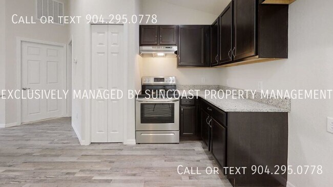 Foto del edificio - AVAILABLE NOW! BRAND NEW 3/2 Home for Rent...
