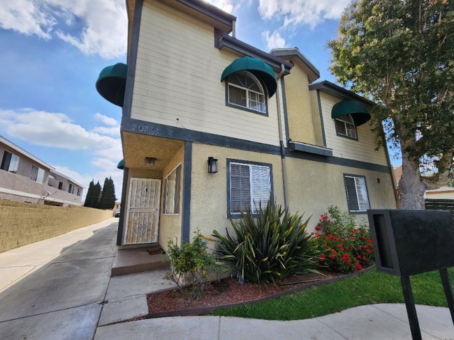 Building Photo - 20818 Harvard Blvd