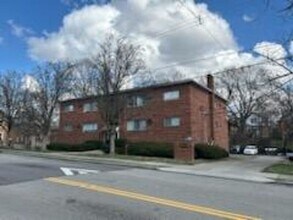 Building Photo - 952 Seton Ave