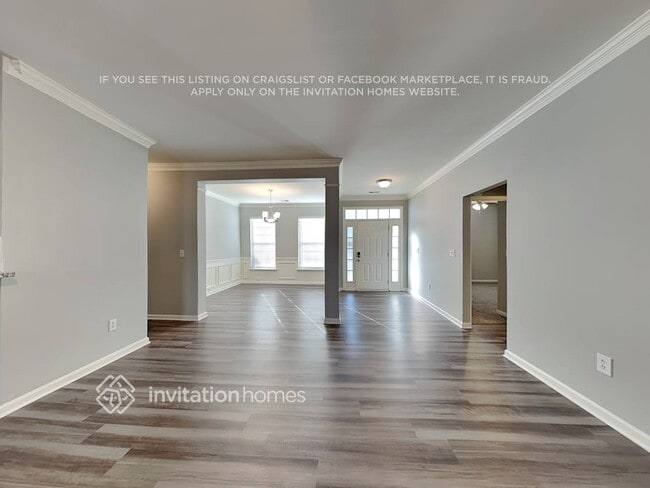 Building Photo - 14643 Eastgrove Dr