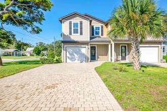 Building Photo - 2901 N 15th Ave