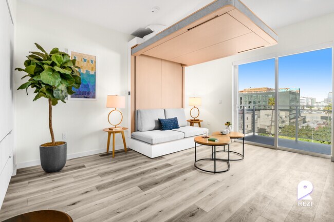 Building Photo - 1530 Cassil Pl