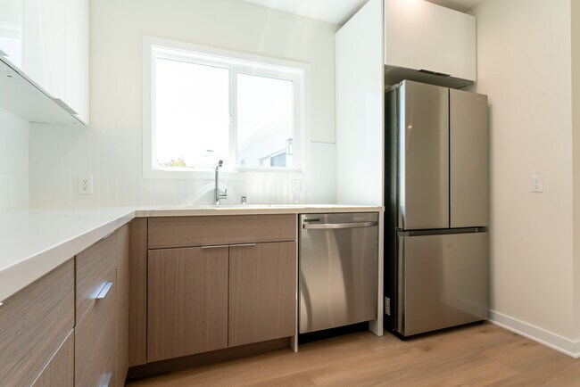 Foto del edificio - 833 20th St