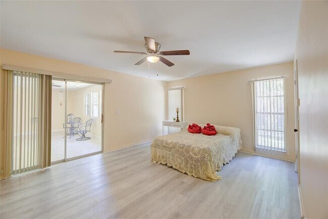 Foto del edificio - 9039 NW 21st Ct