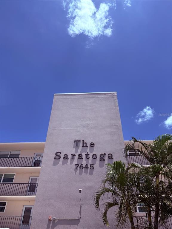 Building Photo - 7645 Sun Island Dr S