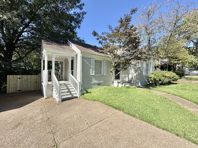 Foto del edificio - 163 S Fenwick Rd