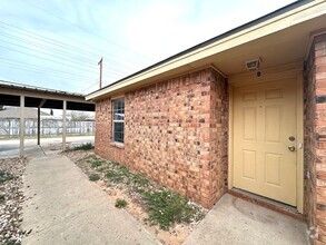 Building Photo - 1106 82nd St