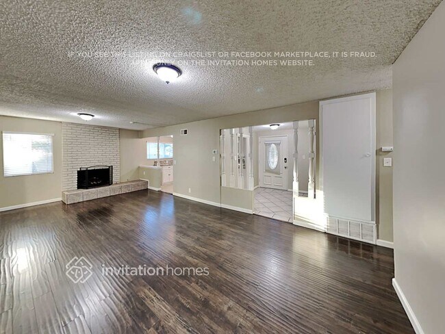 Foto del edificio - 1638 E 220th St