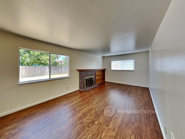Building Photo - 6733 Austin Way