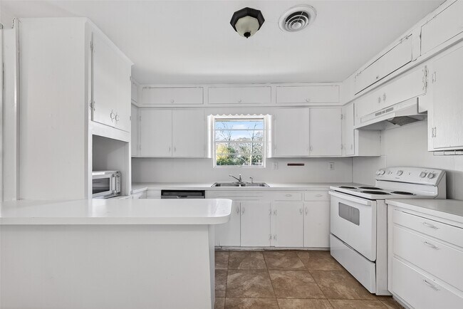 Foto del edificio - 703 Coryell St