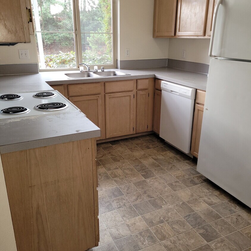 Foto principal - 6312 Barstow Ln SE