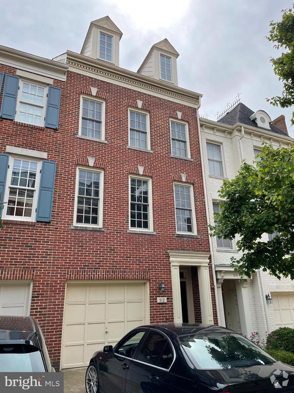 Building Photo - 512 Bellvue Pl