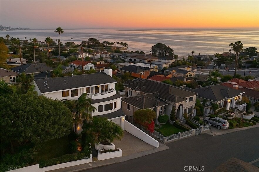 Primary Photo - 281 Ledroit St