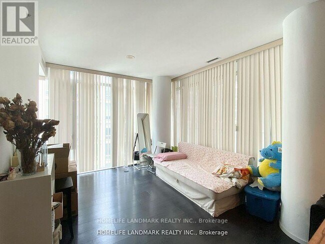 Photo du bâtiment - 75 St Nicholas St