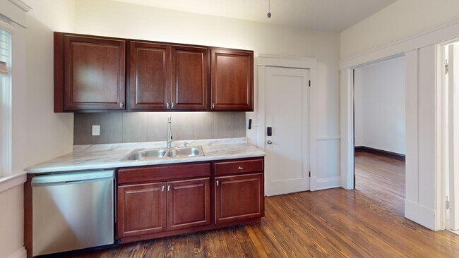 Foto del edificio - 3735 W 47th Pl