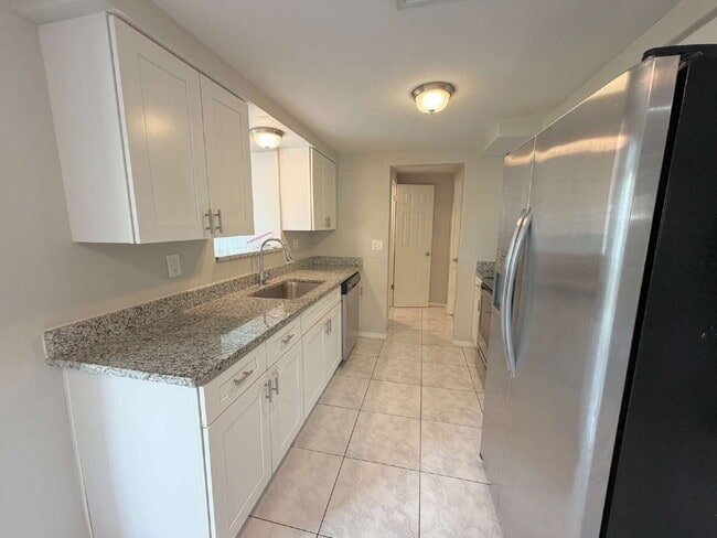 Foto del edificio - 5706 Chipper Dr