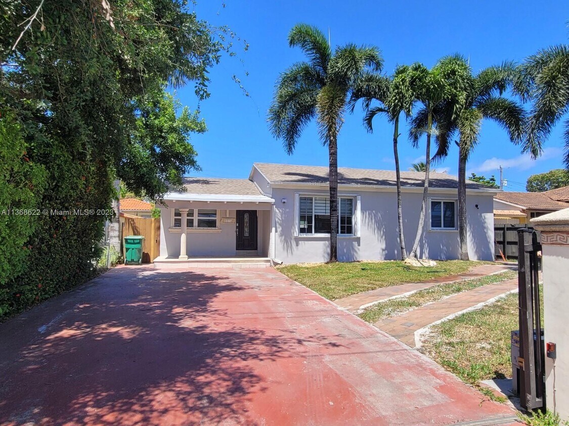 3575 NW 14th St, Miami, FL 33125 House Rental in Miami, FL