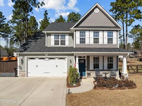 Building Photo - 217 Thistleberry Dr
