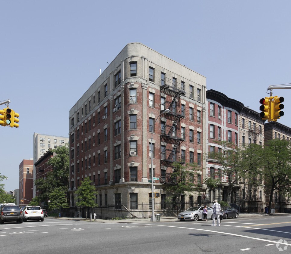 Primary Photo - 465 W 157th St