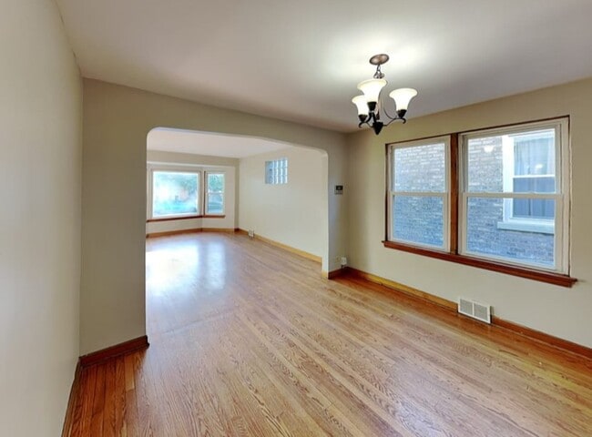 Foto del edificio - 3542 Wesley Ave