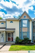 Building Photo - 109 Freedom Ct