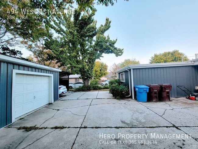 Foto del edificio - 494 W 1st Ave