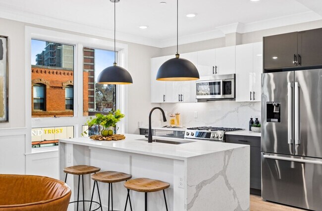 Foto del edificio - 301 Somerville Ave
