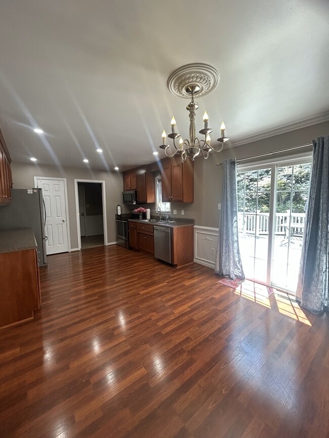 Building Photo - 3707 Vanhorn Ct