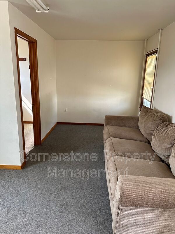 Primary Photo - 1149 3rd Ave NW